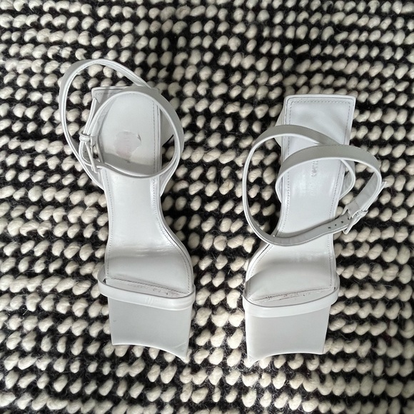 Balenciaga - Moon Sandals - Picture 6 of 11